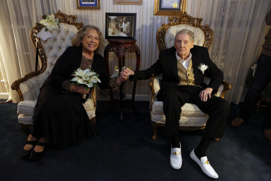 Dorothy Barton Net Worth: Bio, Age, Height, Family, Wife & More