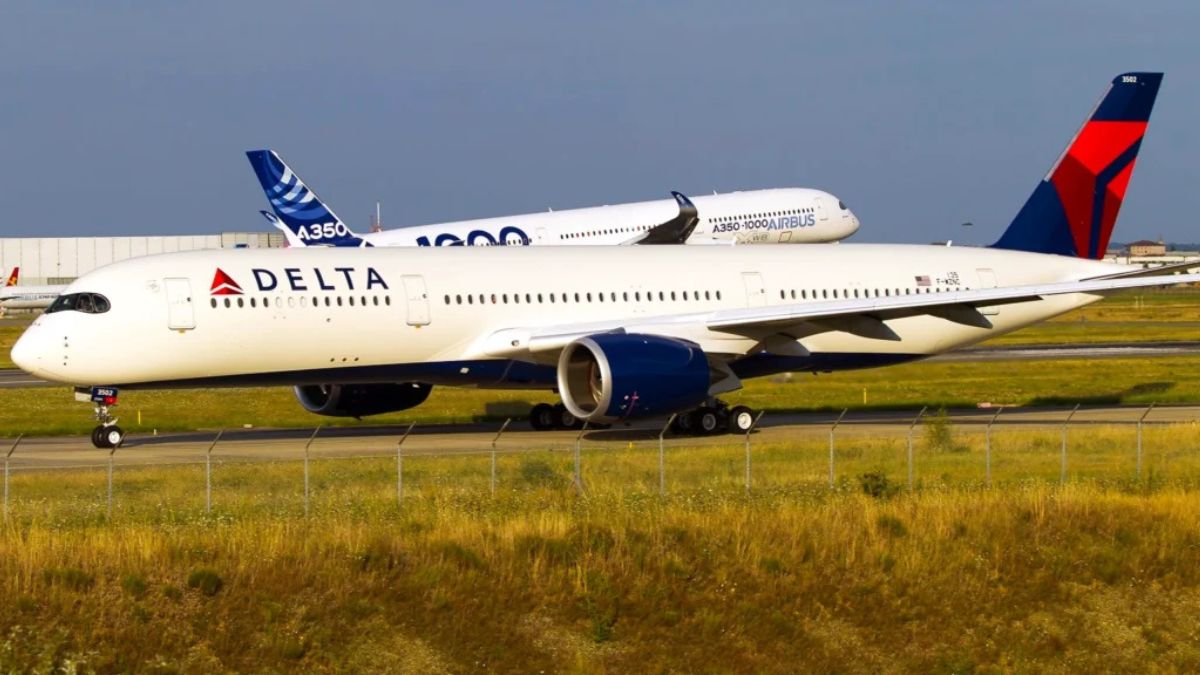 Delta Flight DL275 Diverted LAX