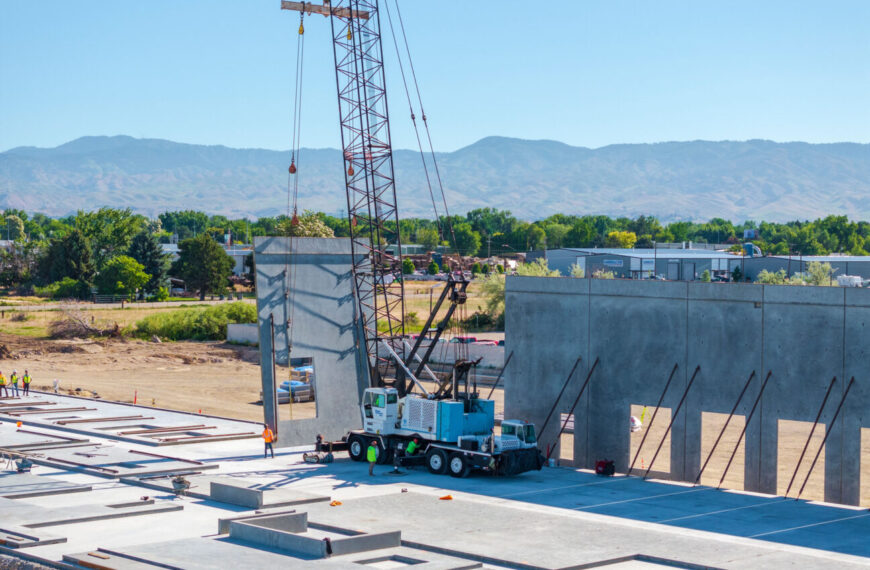 Building Made Efficient: Why Hire an Idaho Construction Company