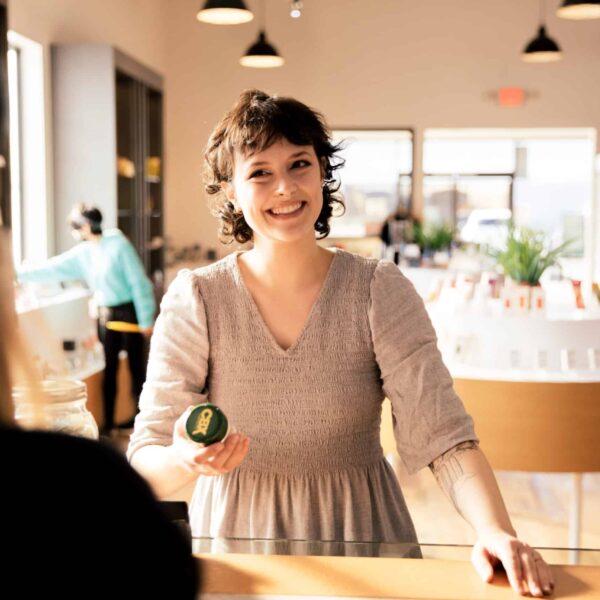 How Choosing A Farmacy Dispensary Increases Customer Loyalty