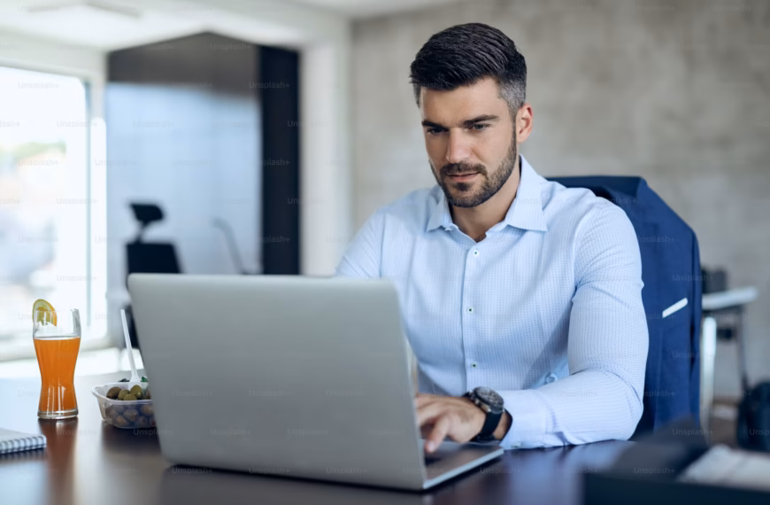 How To Build A Financial Dashboard That Helps Teams Act